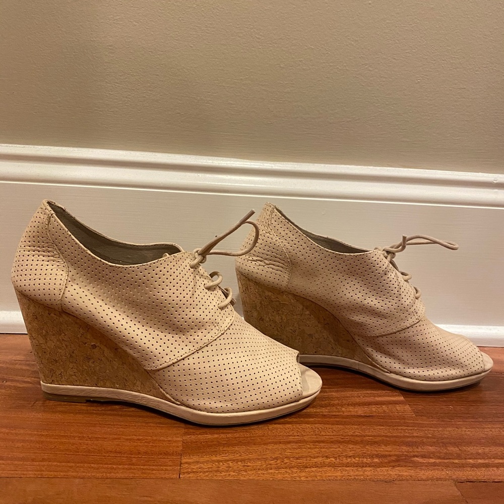 Johnston and Murphy Wedges